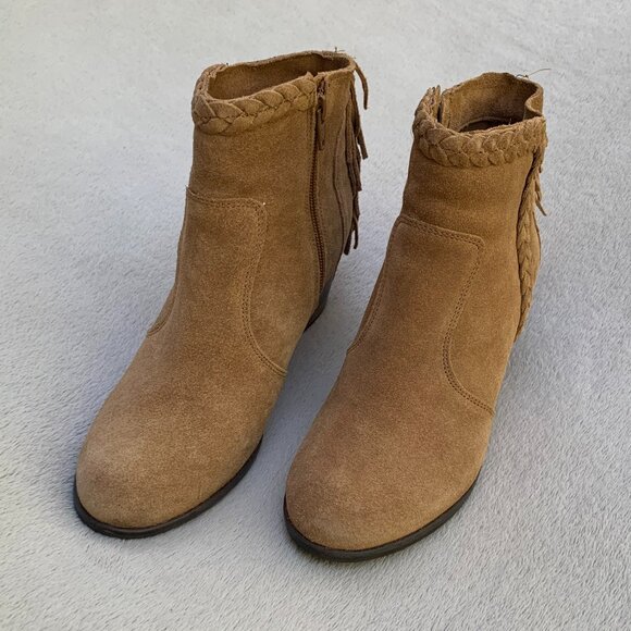 Matisse Lucinda Suede Fringe Block Heel Ankle Booties Sz8 - Picture 3 of 15